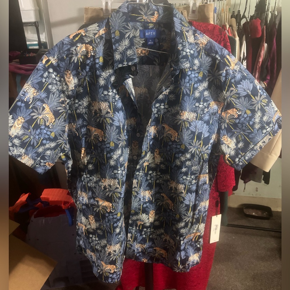 Apt. 9 Navy Tiger Print Shirt